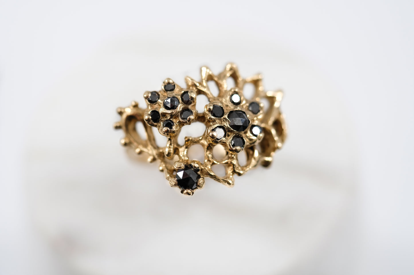 Fiore in black