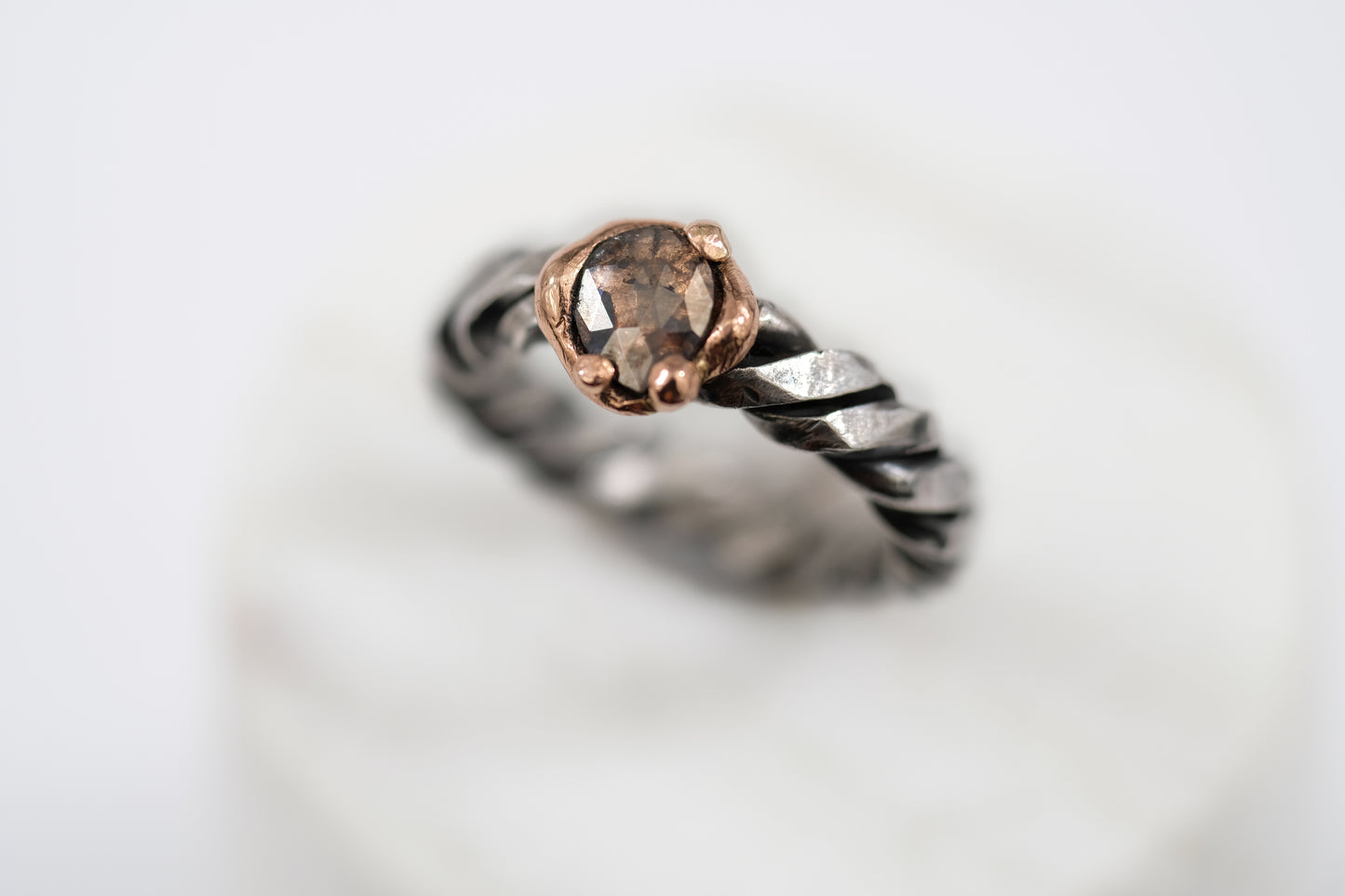 Twist diamond