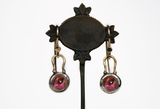 Luna horseshoe earring
